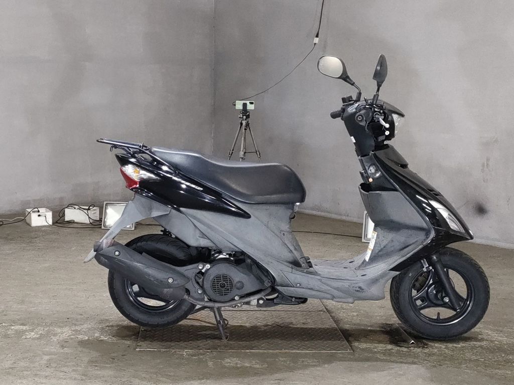 Фото Suzuki ADDRESS V125 с японского аукциона
