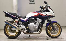 HONDA CB400 SUPER BOLDOR VTEC A 2009 NC42