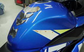 SUZUKI GSX250 R 2005