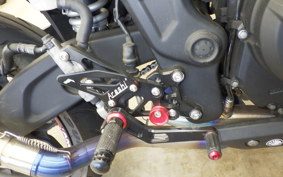 YAMAHA YZF-R25 RG10J