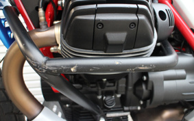 MOTO GUZZI V85 TT 2024 ZGUKY