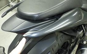 SUZUKI ｼﾞｸｻｰ250SF 2002 ED22B