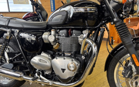 TRIUMPH BONNEVILLE T120 2023 DAD75H