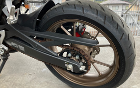 HONDA CB250R MC52
