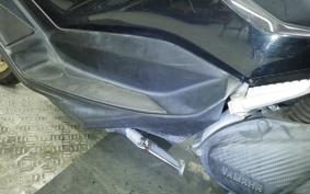 YAMAHA N-MAX 155 A SG50J