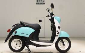 YAMAHA E-VINO 2013 SY11J