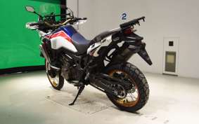 HONDA CRF1000L AFRICA TWIN 2016 SD04