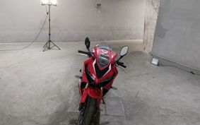 HONDA CBR650R 2023 RH03