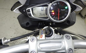 TRIUMPH SPEED TRIPLE 2013