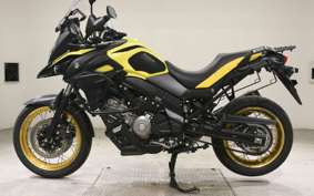 SUZUKI Vｽﾄﾛｰﾑ650XTA 2019 C733A