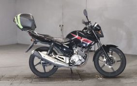 YAMAHA YBR125 RE05