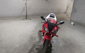 YAMAHA YZF-R1 1999 RN01