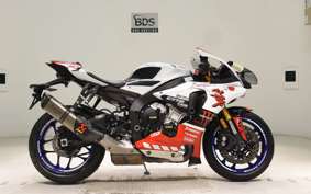 YAMAHA YZF-R1 2016