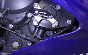 YAMAHA YZF-R1 2004