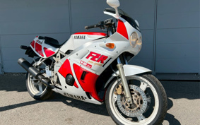 YAMAHA FZR400 1987 1WG