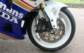 HONDA CBR600RR 2005 PC37