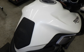 TRIUMPH TIGER 800 XC X 2015