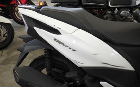 YAMAHA TRICITY 125