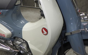 HONDA C125 SUPER CUB