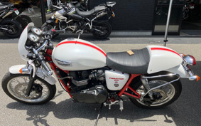TRIUMPH TRIUMPH THRUXTON 2011 TJ9147