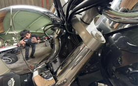 SUZUKI INTRUDER CLASSIC 400 YELLOW YA -STROKE W 2009 VK56A