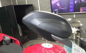 DUCATI STREETFIGHTER V4 S 2021
