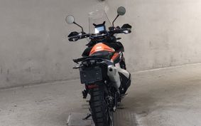 KTM 890 ADVENTURE	 TS640