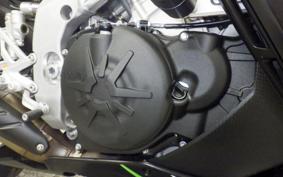 APRILIA RSV4 1100ファクトリ 2024