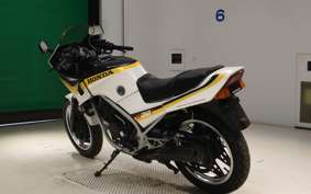 HONDA VT250FE MC08
