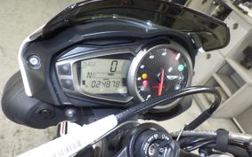 TRIUMPH STREET TRIPLE S 2020