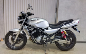 SUZUKI GSX250 ZR250C