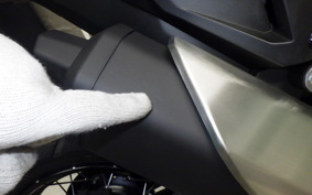 HONDA X-ADV 750 2025 RH21