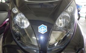 PIAGGIO MP3 250