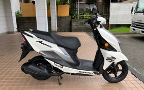 SUZUKI AVENIS 125 EA12J