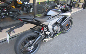 TRIUMPH DAYTONA 660 2024 LGL32U