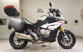 BMW S1000XR 2016