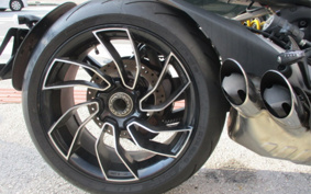 DUCATI DIAVEL 2016 GA01