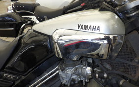 YAMAHA FZX750 2000 3XF