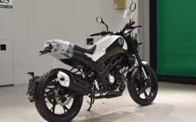BENELLI レオンチーノ125