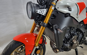 YAMAHA XSR900 2024 RN80J