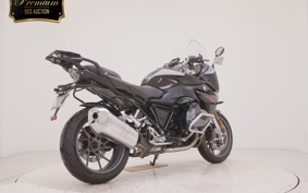 BMW R1250RS 2022
