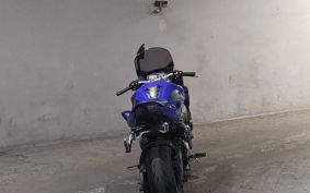 YAMAHA FZ1 FAZER 2007 RN17
