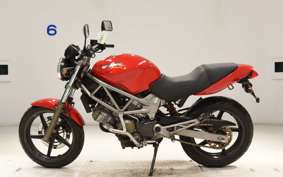 HONDA VTR 250 2026 MC33