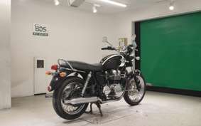 TRIUMPH BONNEVILLE T100 2005