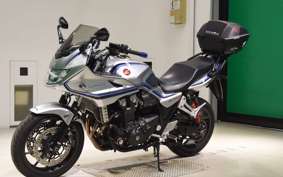 HONDA CB1300SB SUPER BOLDOR 2024 SC54