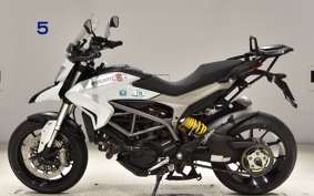 DUCATI HYPERSTRADA 820 2014