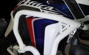 HONDA CRF1000L AFRICA TWIN 2016 SD04