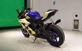 YAMAHA YZF-R6 2018