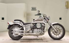 YAMAHA DRAGSTAR 400 2002 VH01J