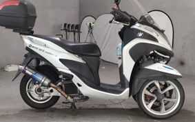 YAMAHA TRICITY 125 SE82J
